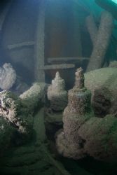 Valves on the James Egan Layne.
Cornwall. D200, 10.5mm. by Derek Haslam 